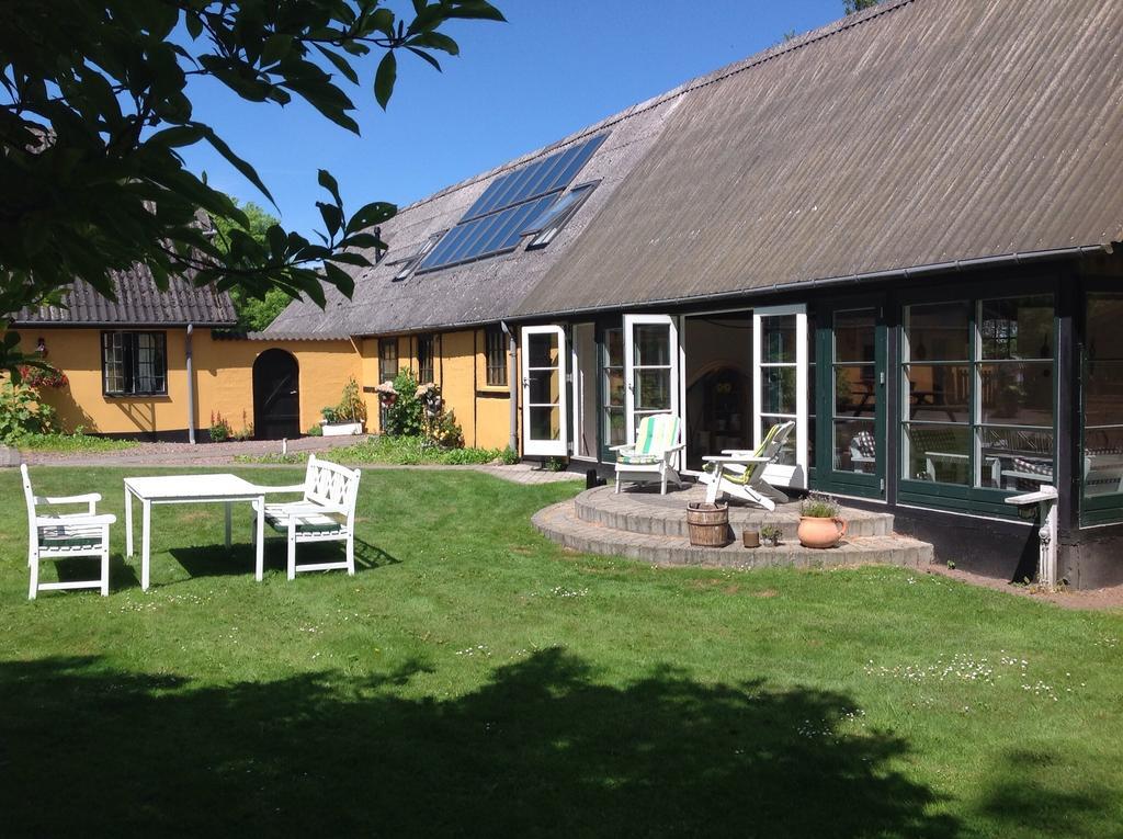 Dyrlev Bed & Breakfast Praesto Exterior foto